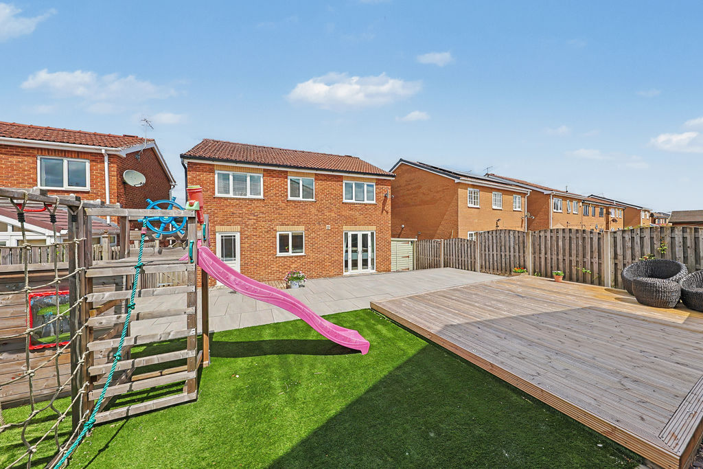 Bank Wood Close Newbold
